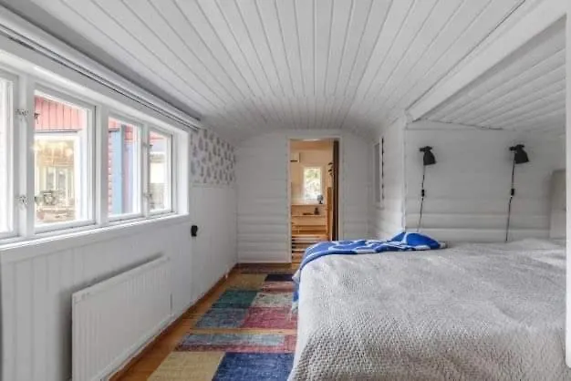 Cozy House In Beautiful Nature! Sztokholm Dom wakacyjny